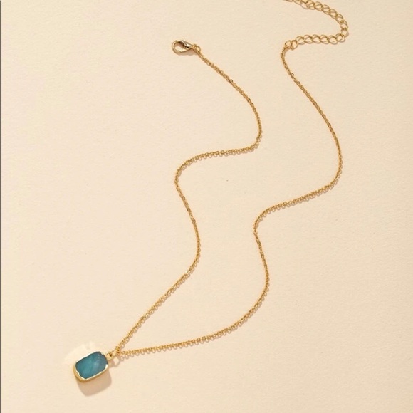🚫Sold Out🚫Jackson Raw Turquoise Stone Necklace - Picture 3 of 5